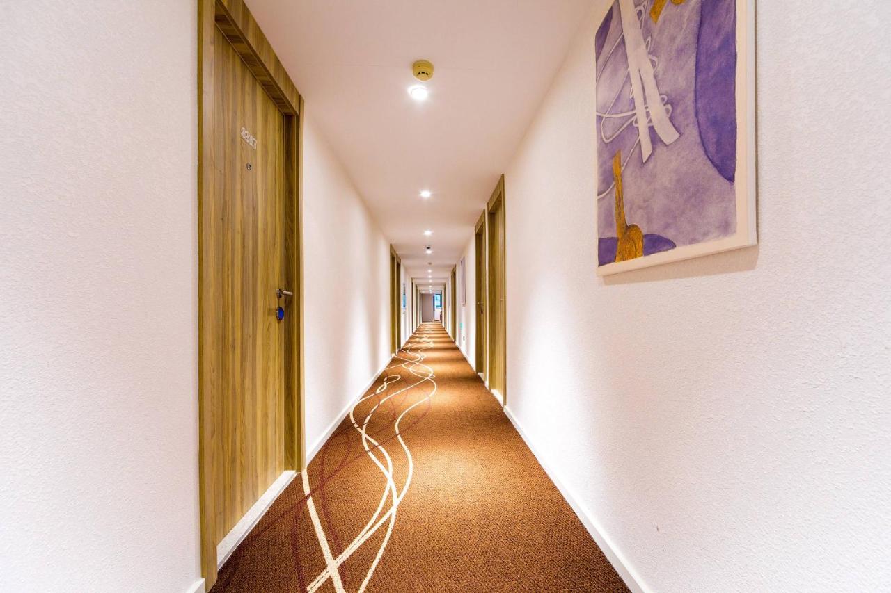 Hanting Hotel Shanghai North Bund Hailun Road Zewnętrze zdjęcie