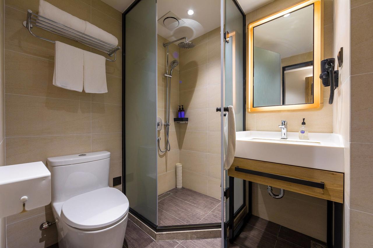 Hanting Hotel Shanghai North Bund Hailun Road Zewnętrze zdjęcie